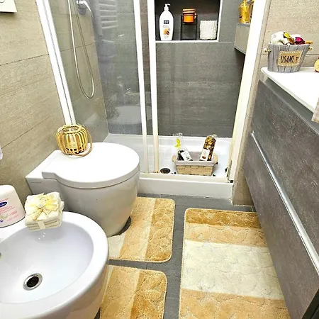 A Casa Simpatia - Per Gruppi A Affittacamere Roma