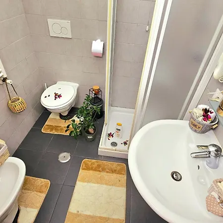 A Casa Simpatia - Check-in Via Bixio, 41 Vendégház 3*